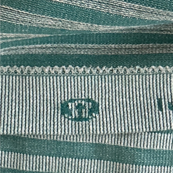 Lululemon Athletica Swiftly Tech Striped Top Long Sleeve Thumb Holes Size 6 - Picture 7 of 10